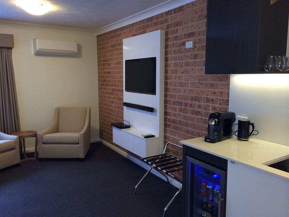 Bluegum Dubbo (Adults Only) Motell Exteriör bild