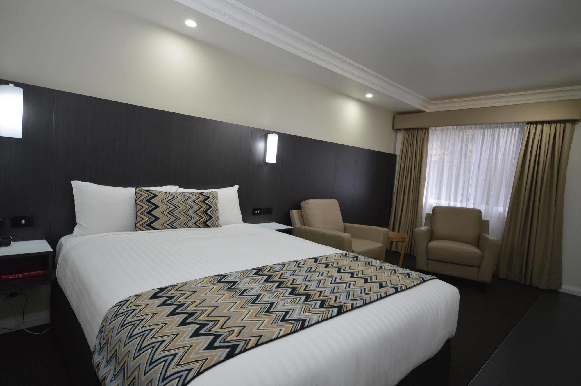 Bluegum Dubbo (Adults Only) Motell Exteriör bild